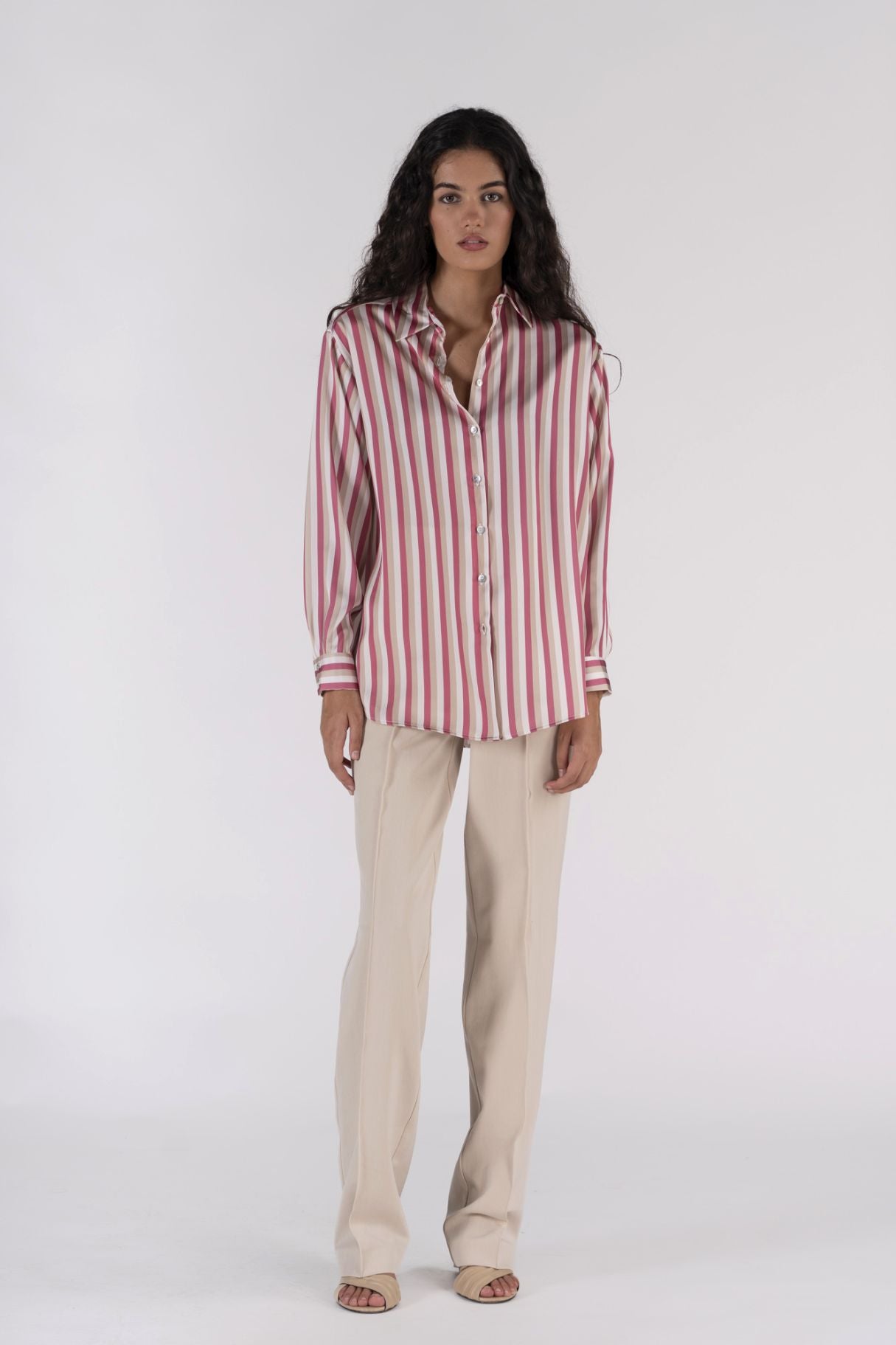 CAMISA BÁSICA ACETINADA