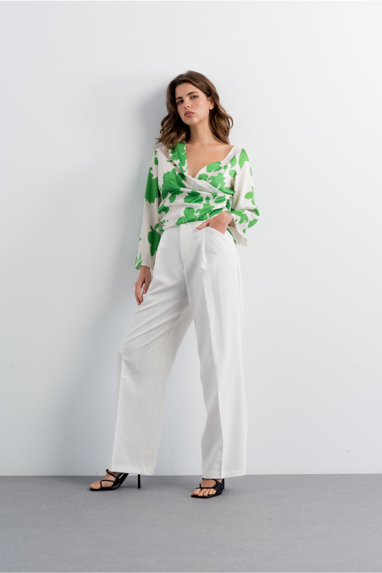 BLUSA ESTAMPADA FLORAL VERDE